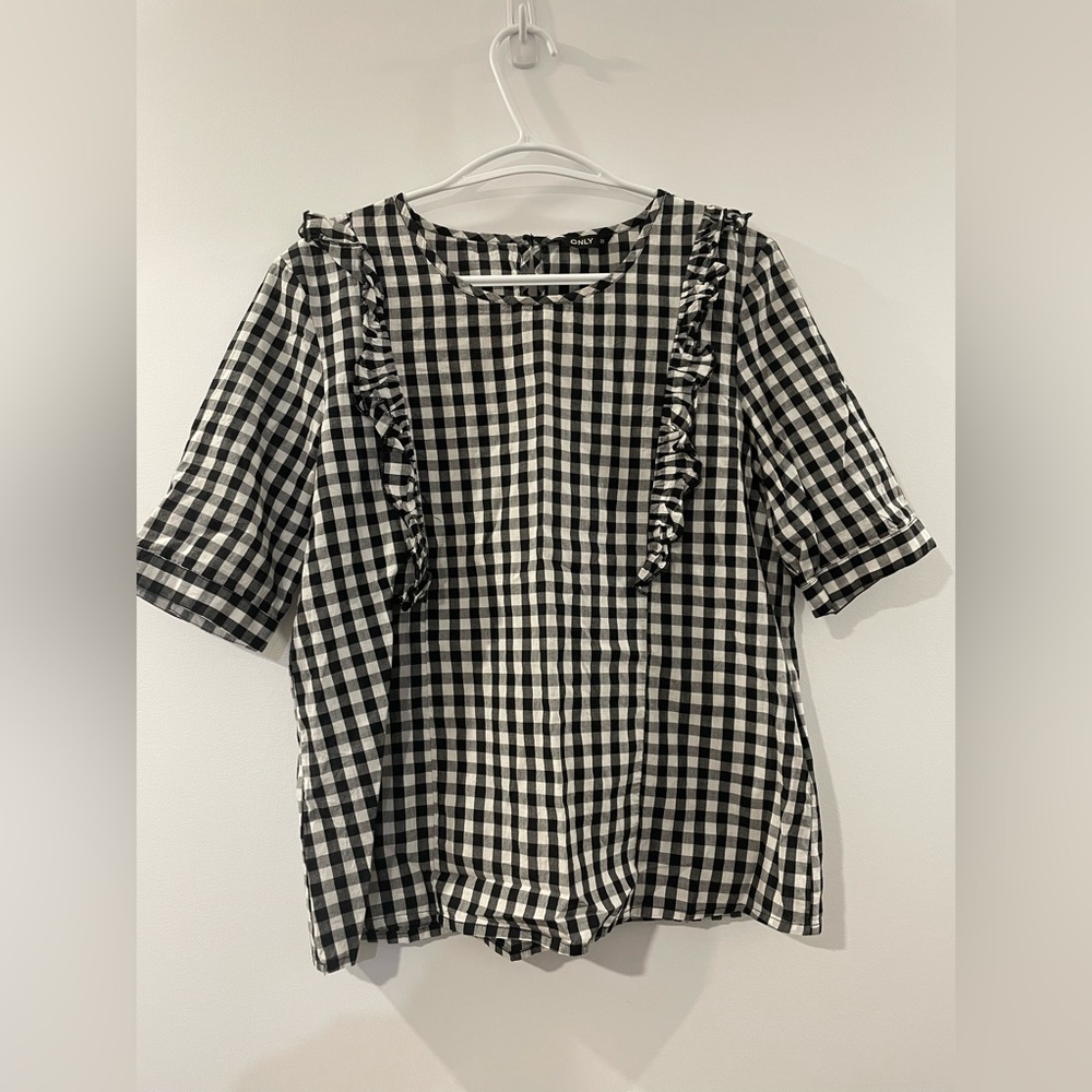 Pretty summer top